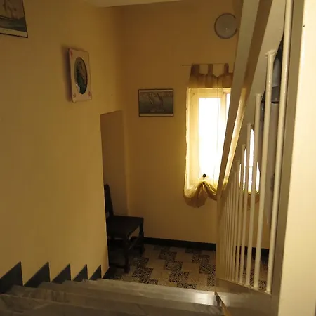 Casa Flo Guest house *