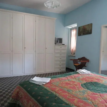 Casa Flo Guest house *